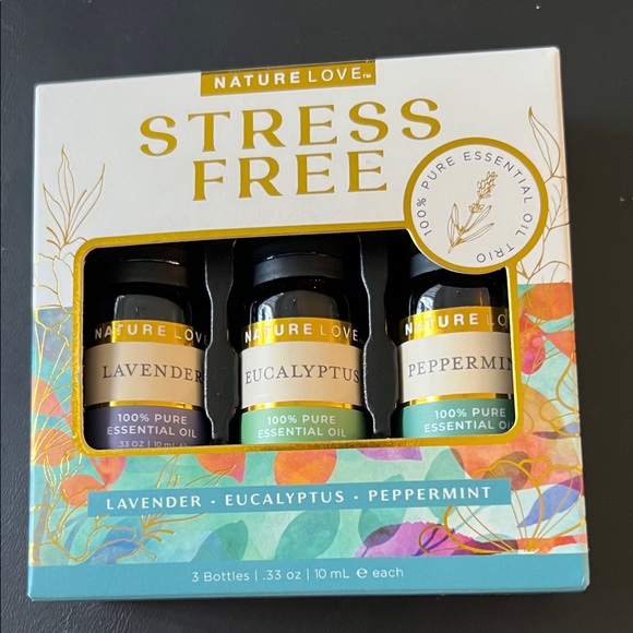 NATURE LOVE Other - NATURE LOVE NIB STRESS FREE 100% PURE ESSENTIAL OILS